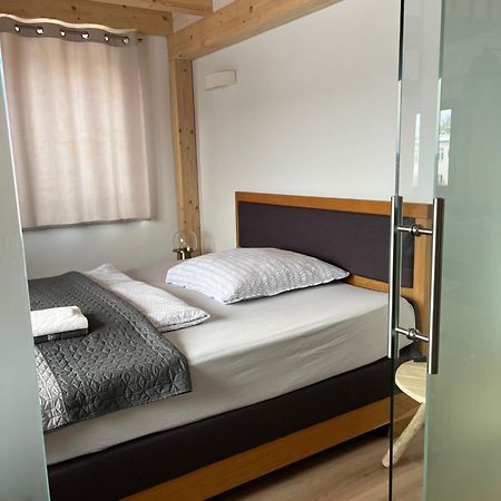 Grosszuegige Ferienwohnung Mit Weitem Ausblick Lichtenberg  외부 사진