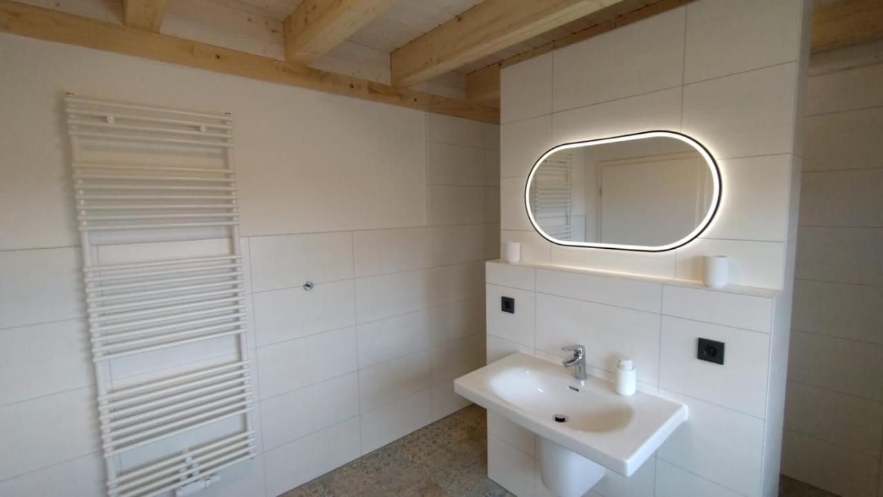 Grosszuegige Ferienwohnung Mit Weitem Ausblick Lichtenberg  외부 사진